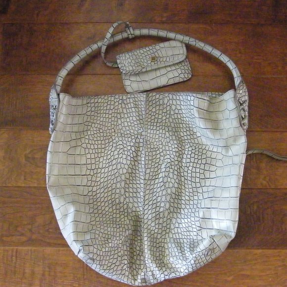 Simply Vera Vera Wang Handbags - Vera Wang Crocodile Hobo